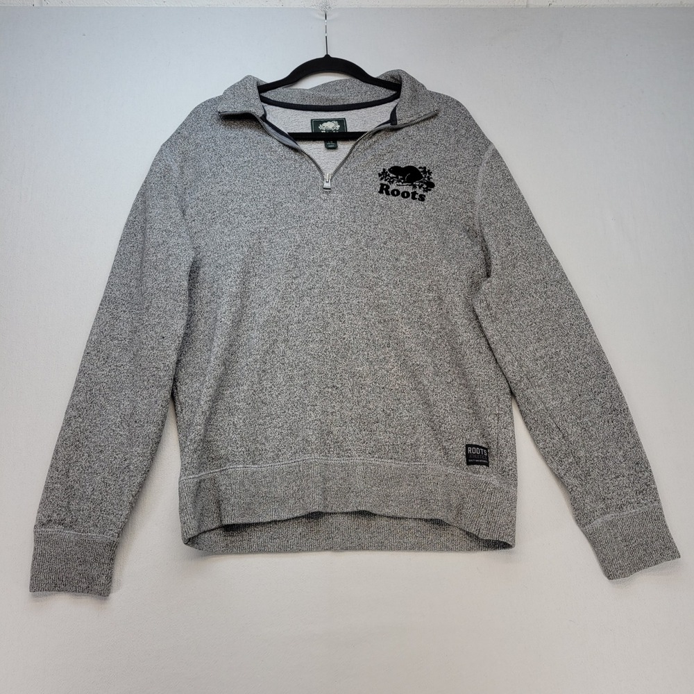 Roots Men's Light Gray Quarter-Zip Pullover Sweater